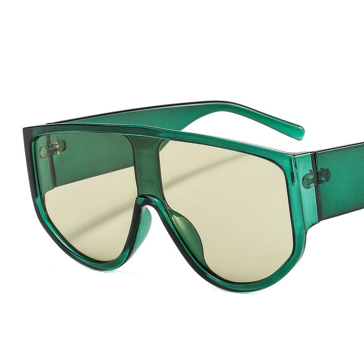 Vibrant Large Frame Retro Sunglasses with Integrated Lenses