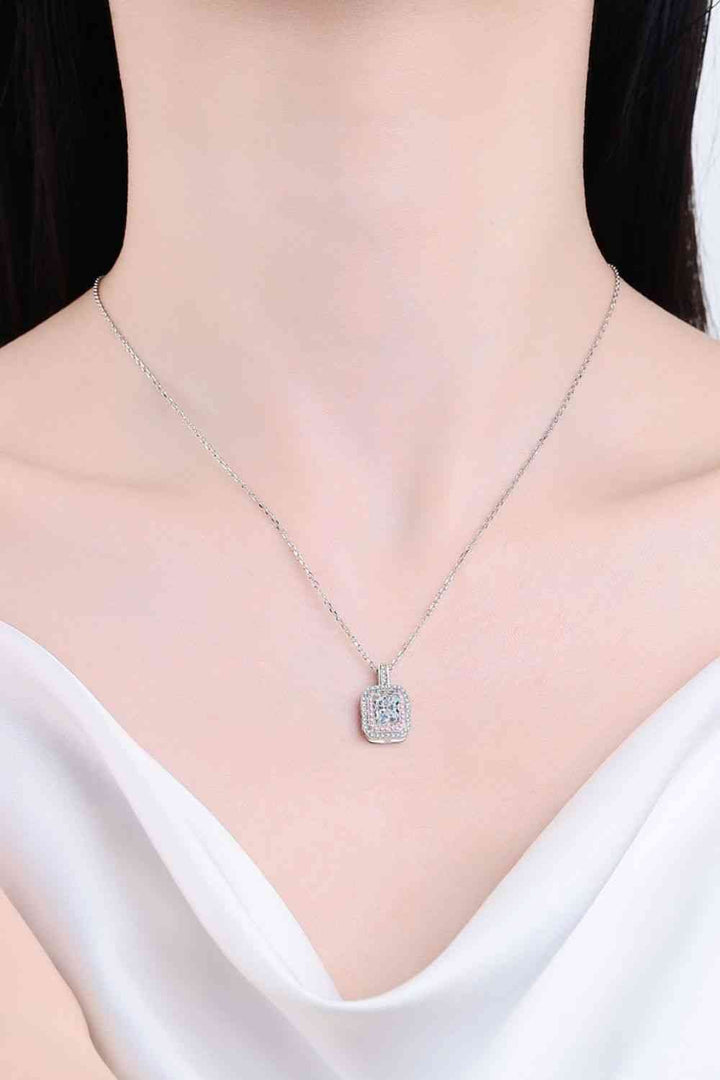 1 Carat Moissanite Geometric Pendant Chain Necklace for Women