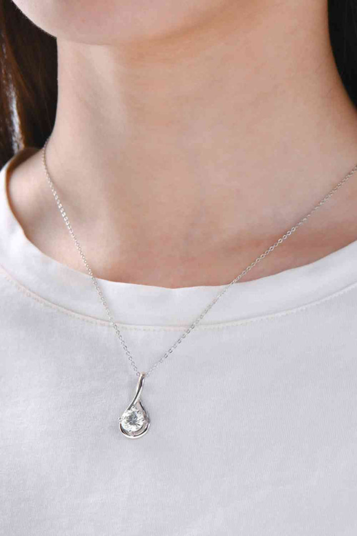 2 Carat Moissanite 925 Sterling Silver Necklace for Elegance