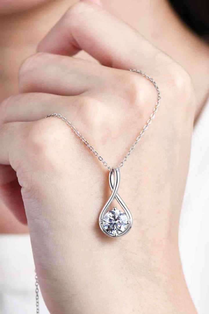 2 Carat Moissanite 925 Sterling Silver Necklace for Elegance