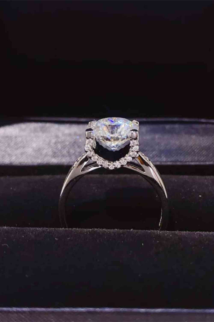 2 Carat Moissanite 925 Sterling Silver Ring for Elegance