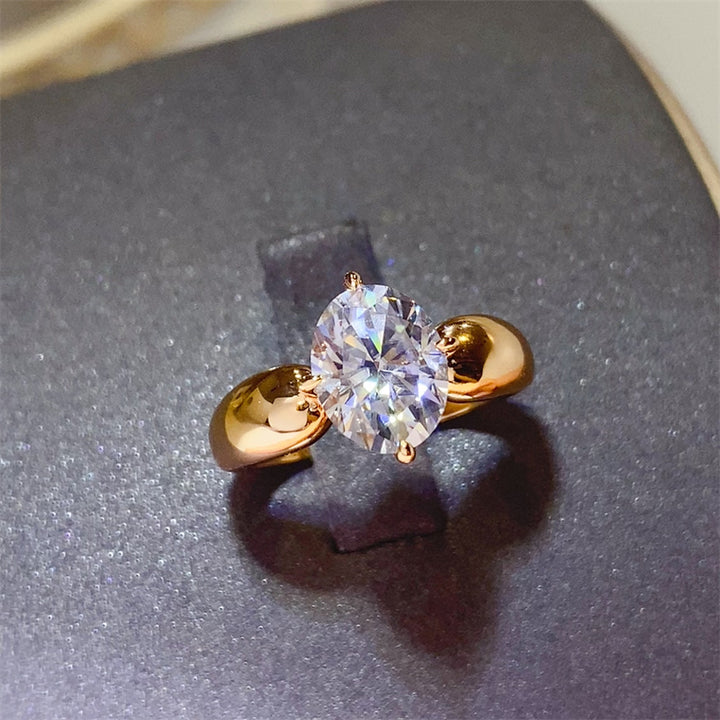 2 Carat Moissanite 925 Sterling Silver Ring for Elegance