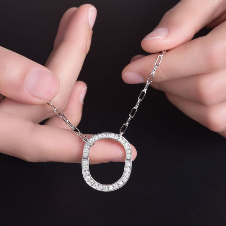 925 Sterling Silver Inlaid Moissanite Pendant Necklace Elegance