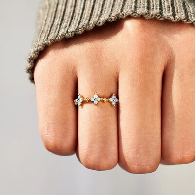 925 Sterling Silver Inlaid Zircon Flower Ring for Elegance