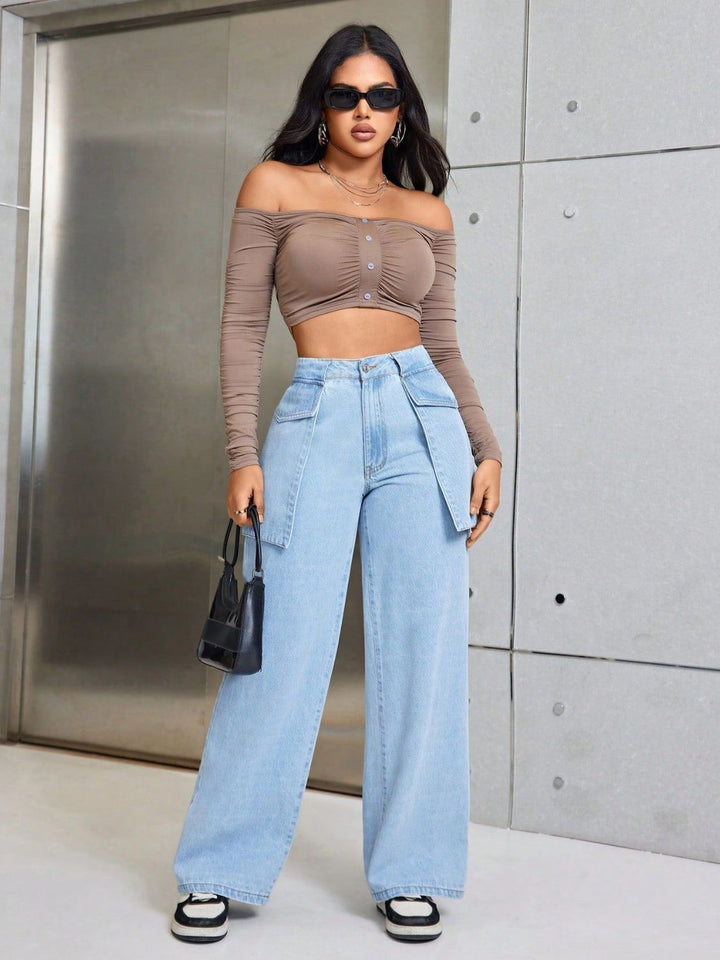 Chic Pocketed Wide Leg Denim Trousers for Stylish Comfort