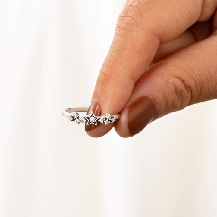 925 Sterling Silver Star Ring for Celestial Elegance