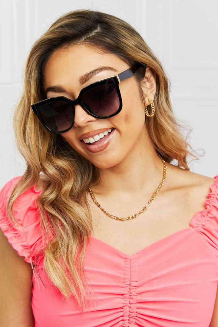 Chic Acetate Full Rim Sunglasses with UV Protection
