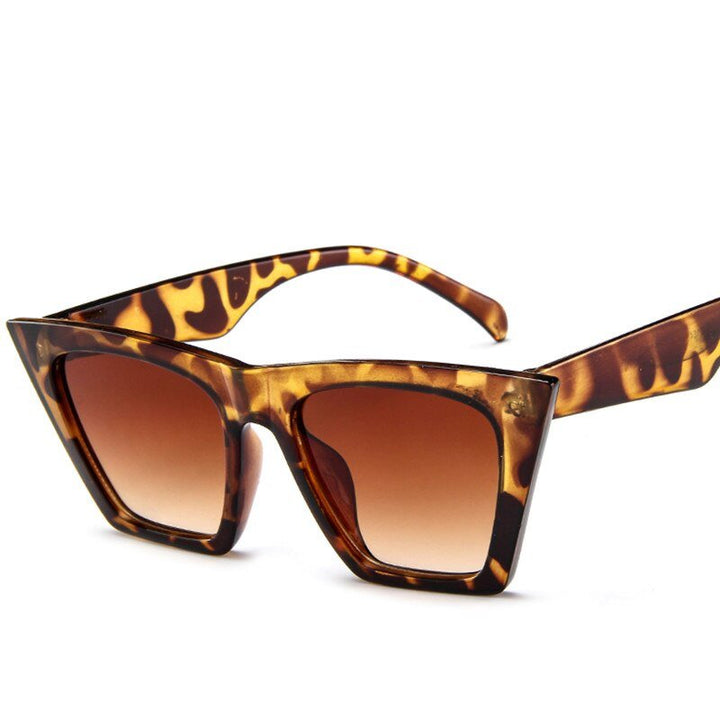 Chic Black Oversized Square Sunglasses for Women – Bold Plastic Frame in Red Leopard and Blue