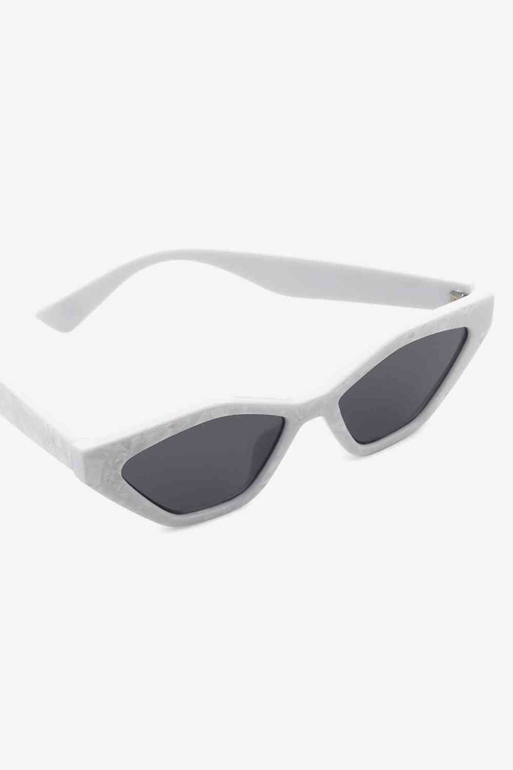 Chic Cat Eye UV400 Sunglasses in Durable Polycarbonate