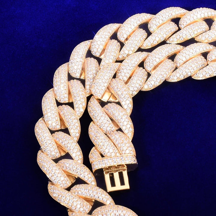 Cuban Link Chain Man Necklace