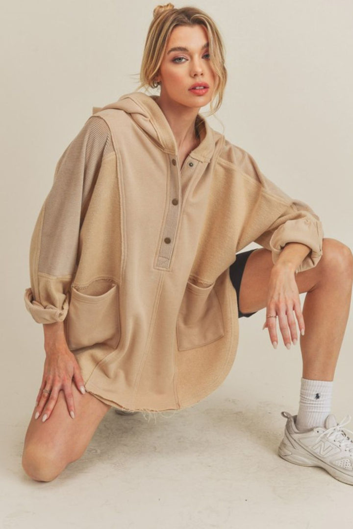 Aemi+Co Slit Half Snap Oversize Hoodie for Casual Style