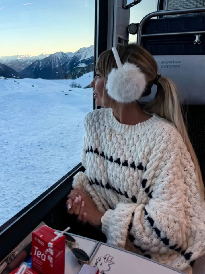 Contrast Round Neck Long Sleeve Sweater for Casual Style