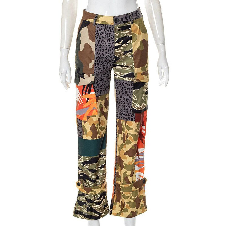 High-Waisted Women's Green Camo Cargo Pants with Pockets