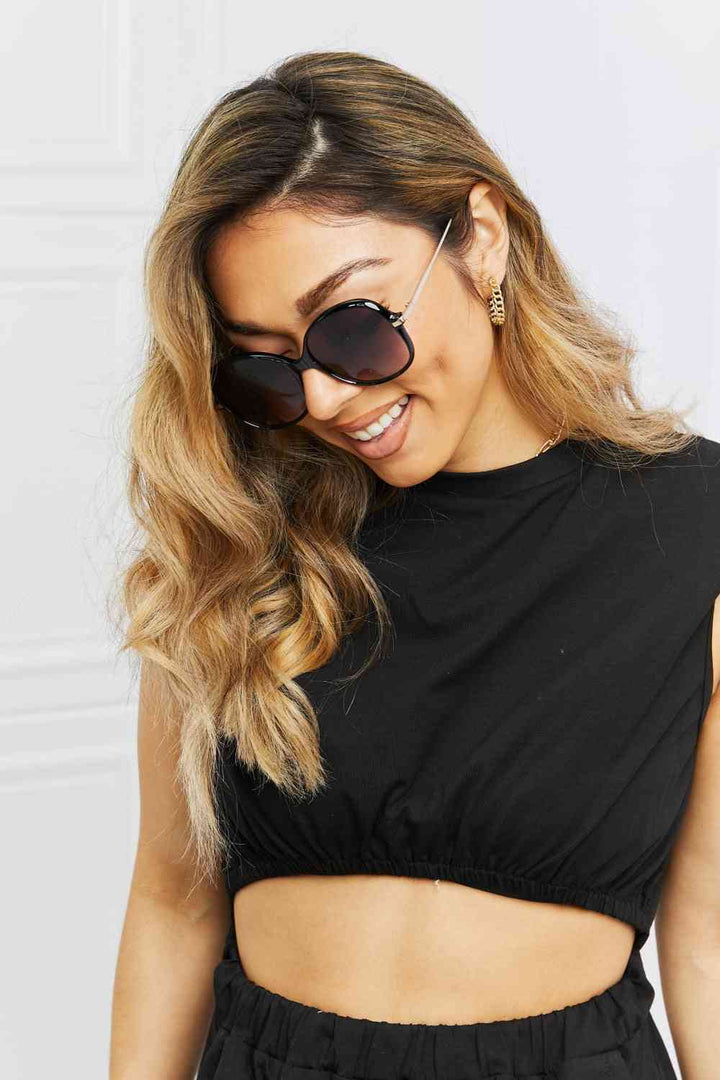 Chic Hybrid Full Rim Sunglasses for Ultimate UV Protection