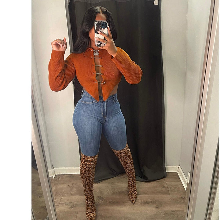 Trendy Asymmetric Knitted Sweater with Collared Neckline