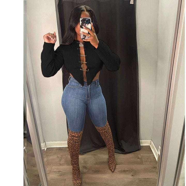 Trendy Asymmetric Knitted Sweater with Collared Neckline