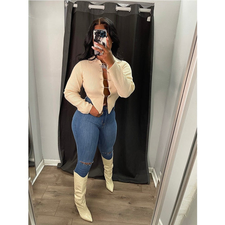 Trendy Asymmetric Knitted Sweater with Collared Neckline