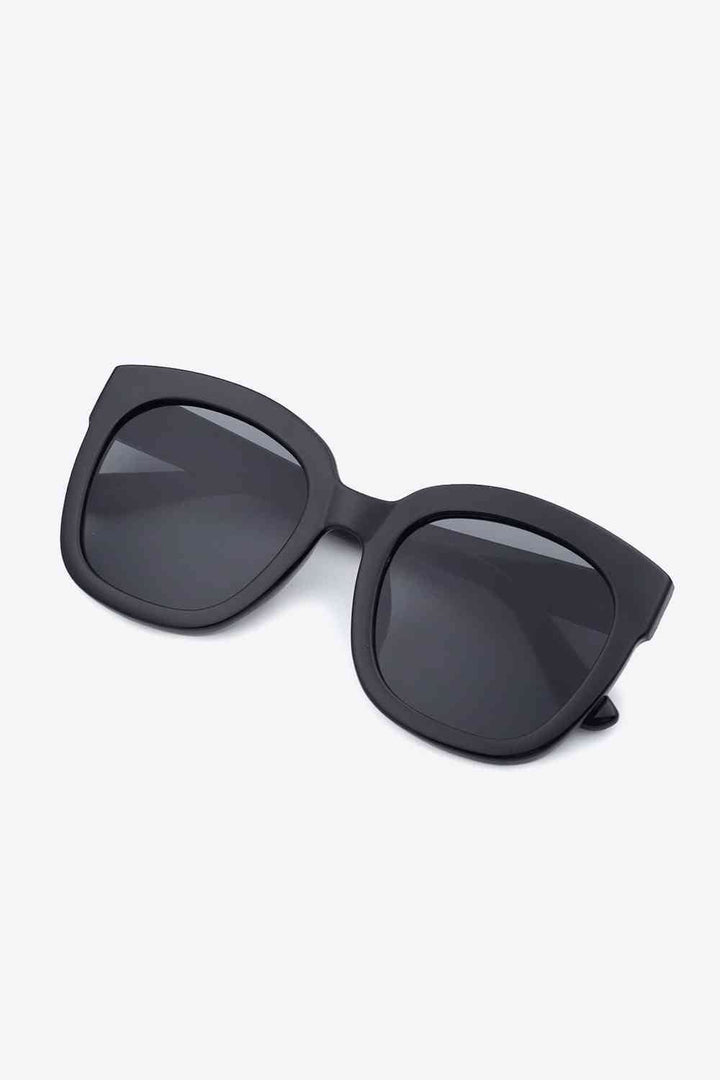 Stylish Square Sunglasses with UV400 Protection