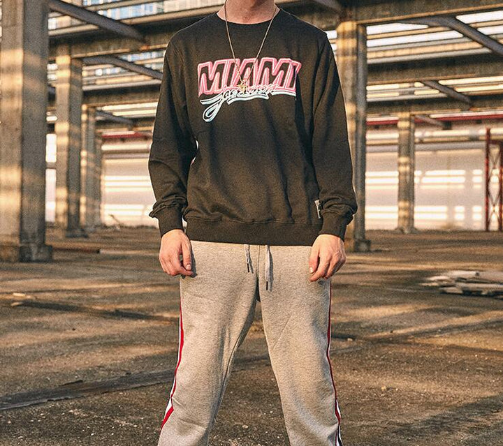 Men's Stylish Pink Lettered Hoodie Sweatshirt for Casual Wear
