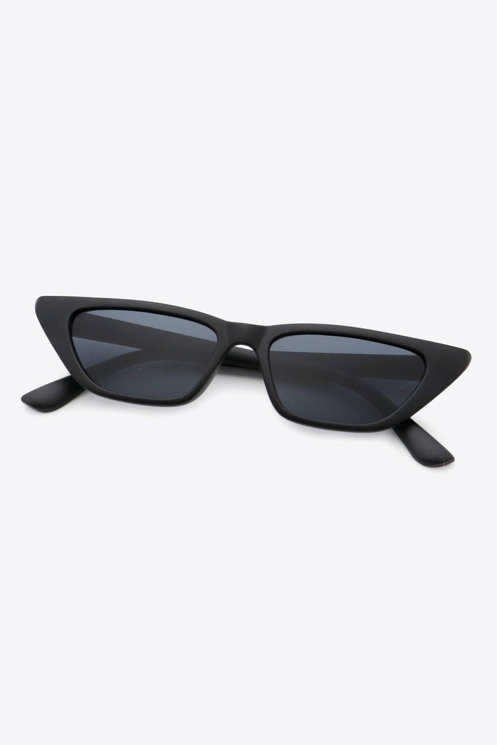 Chic UV400 Cat Eye Sunglasses with Polycarbonate Lenses
