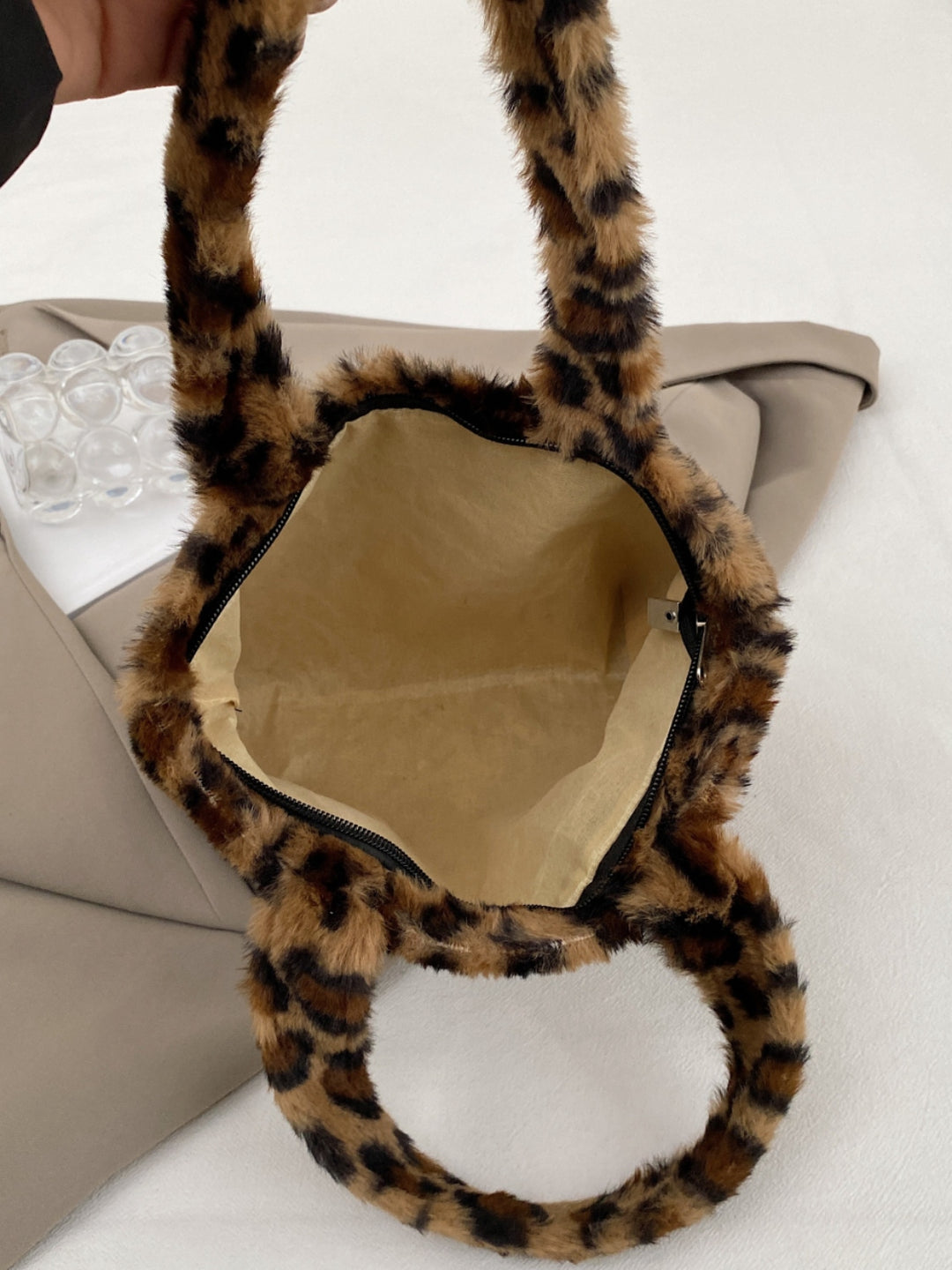 Leopard Fluff Handbag with Zip