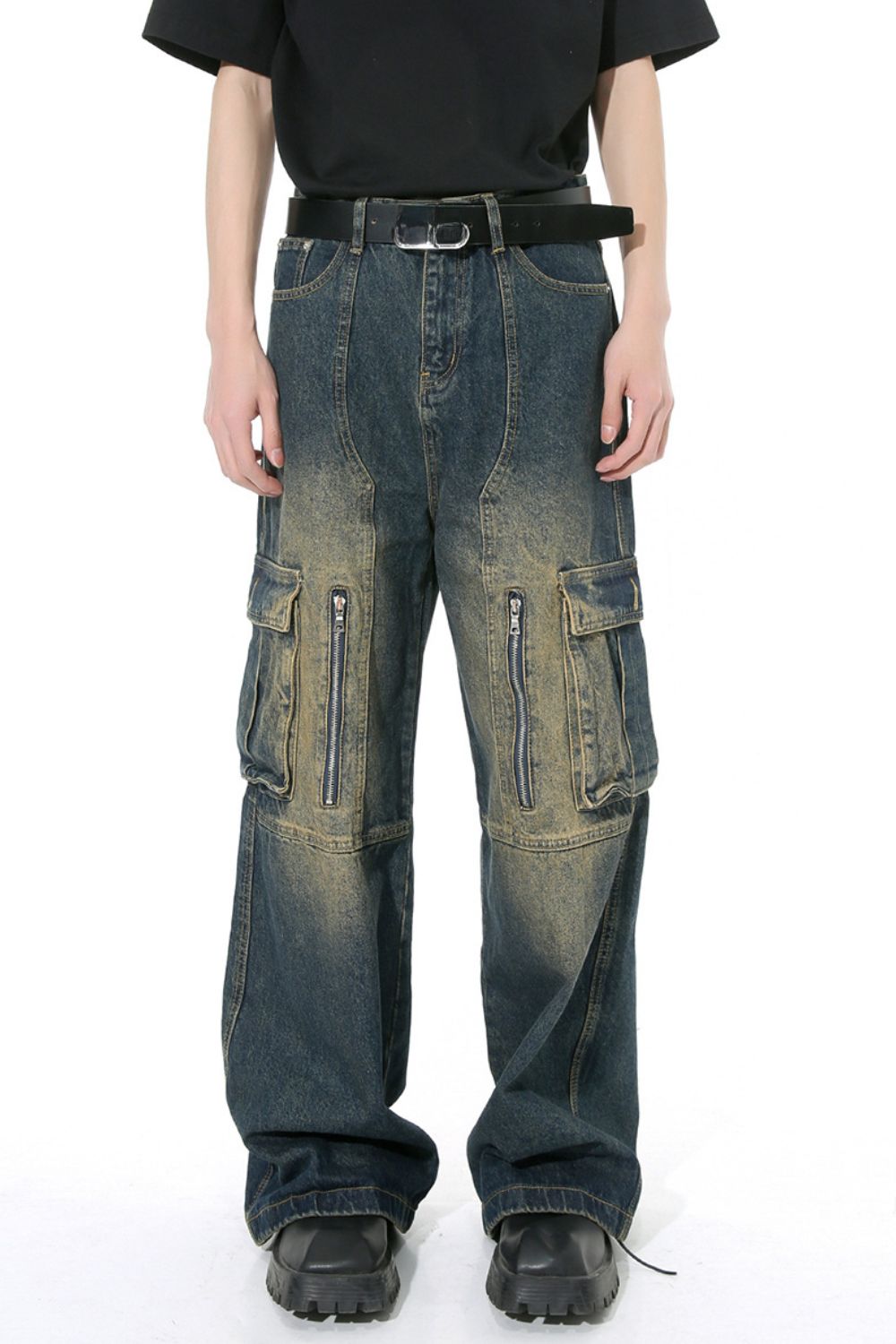 Mid Rise Jeans with Cargo Pockets for Stylish Comfort