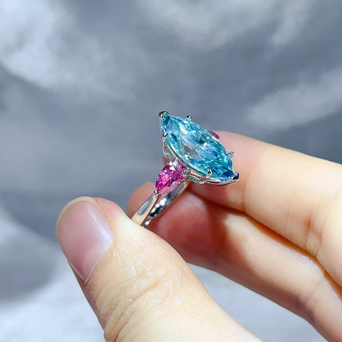 6 Carat 925 Sterling Silver Moissanite Ring