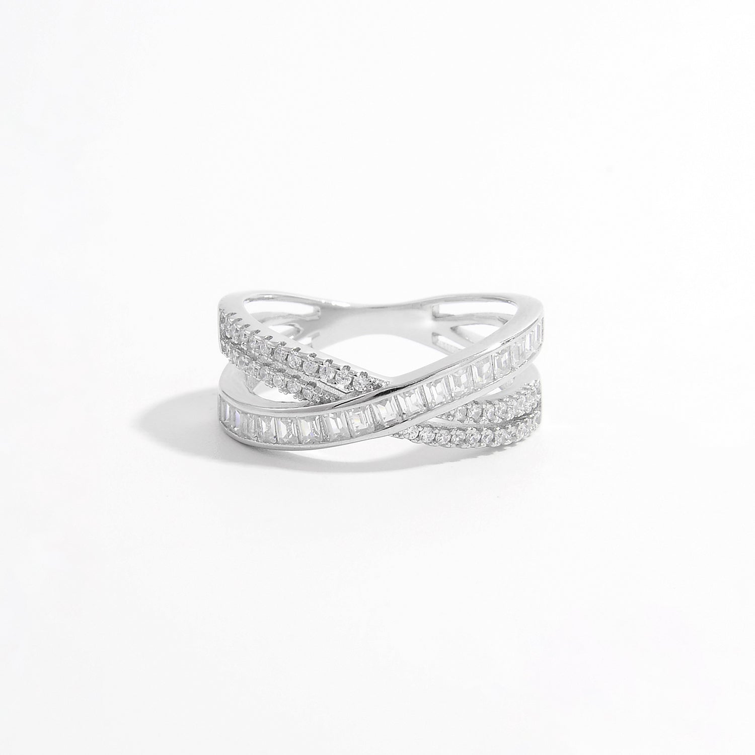 X Shape Inlaid Zircon 925 Sterling Silver Ring for Elegance