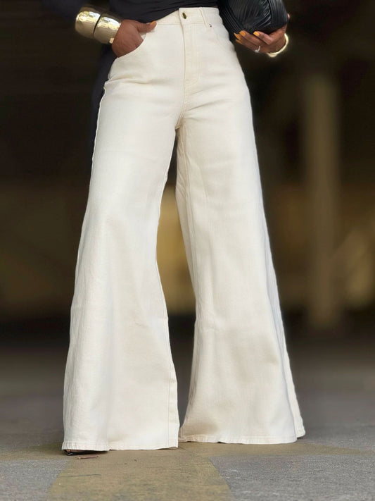 Casual White Flared Women's Jeans