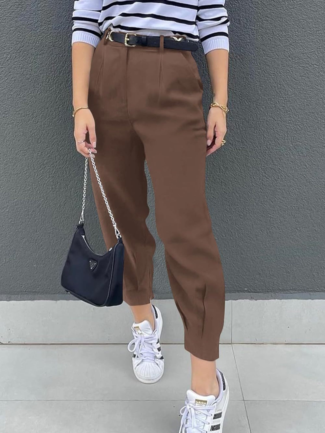Stylish High-Waisted Crop Trousers for Chic Comfort
