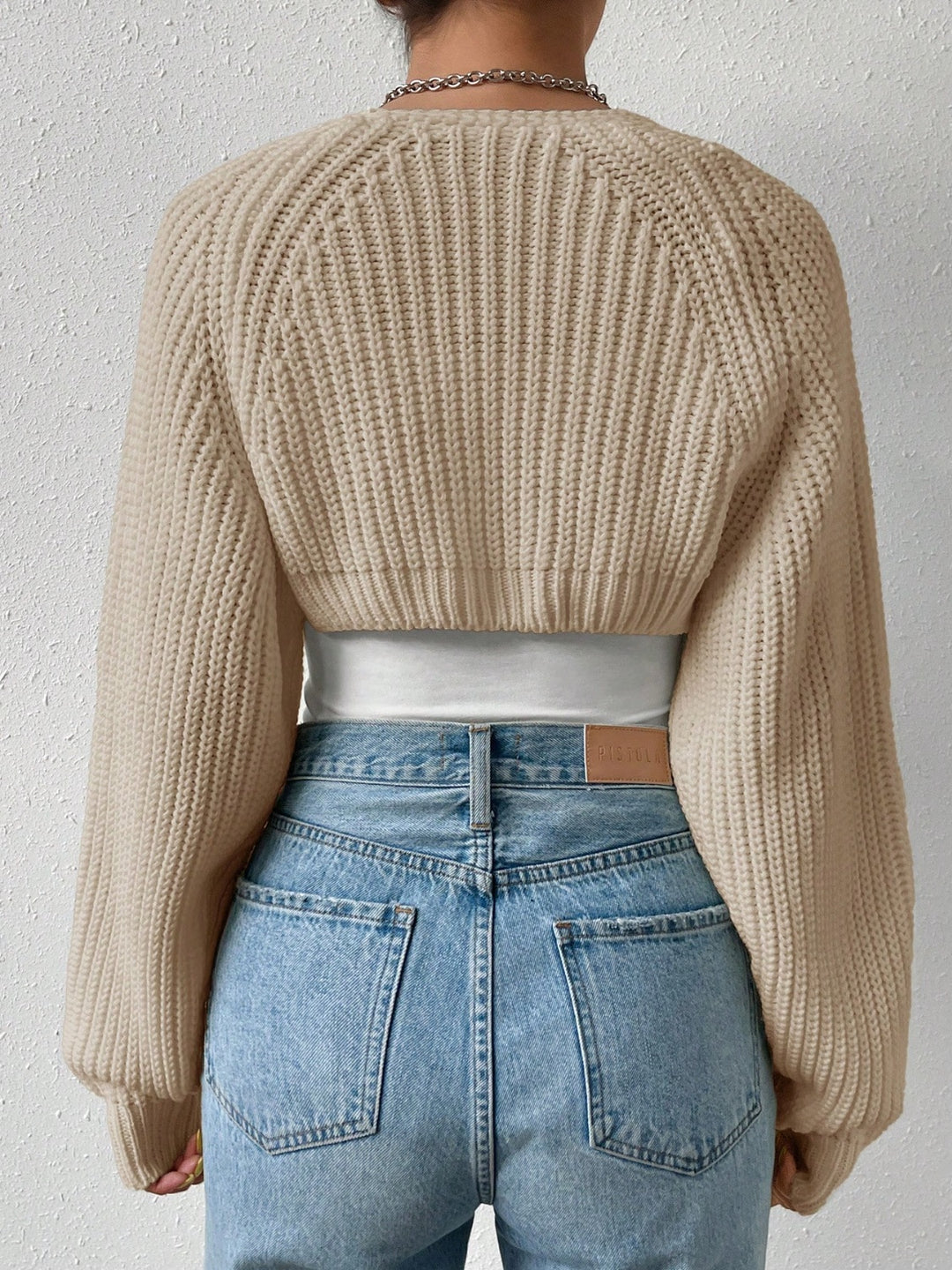 Cropped Honey Cardigan with Long Sleeves and Open Front