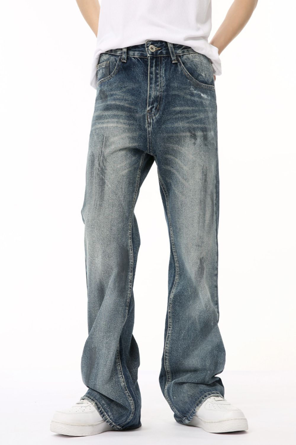 Cat's Whiskers Jeans with Pockets for Stylish Comfort
