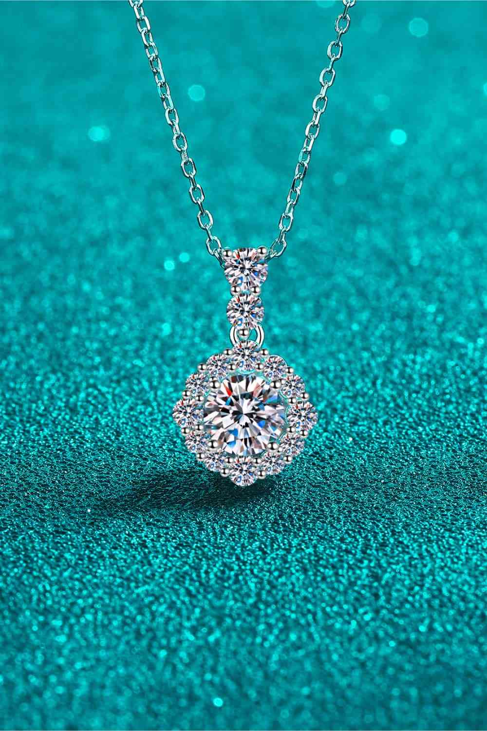 1 Carat Moissanite 925 Sterling Silver Necklace Elegance