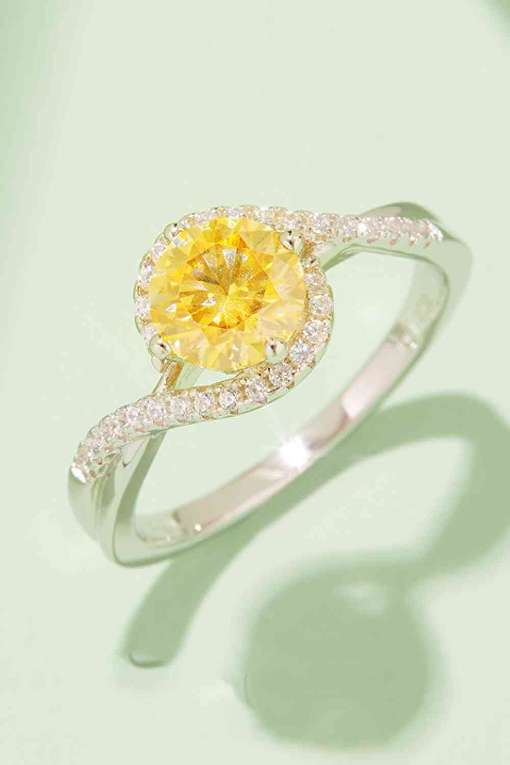 1 Carat Moissanite Contrast 925 Sterling Silver Ring Sparkle