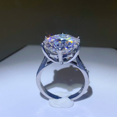 10 Carat Moissanite 925 Sterling Silver Ring for Elegance