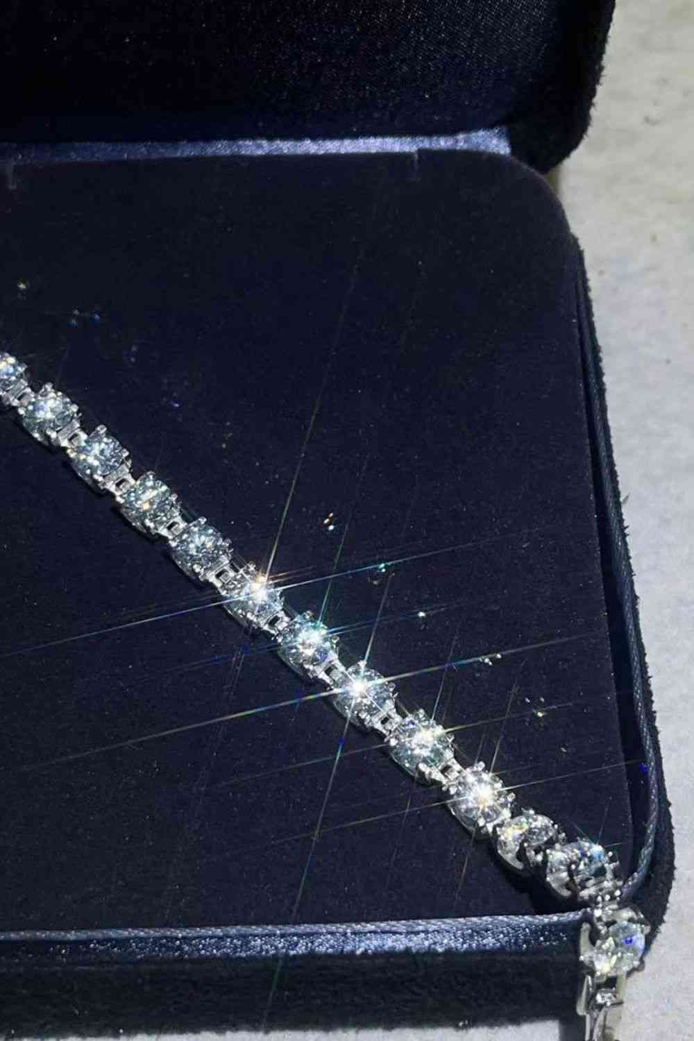 10 Carat Moissanite Platinum-Plated Bracelet for Elegance