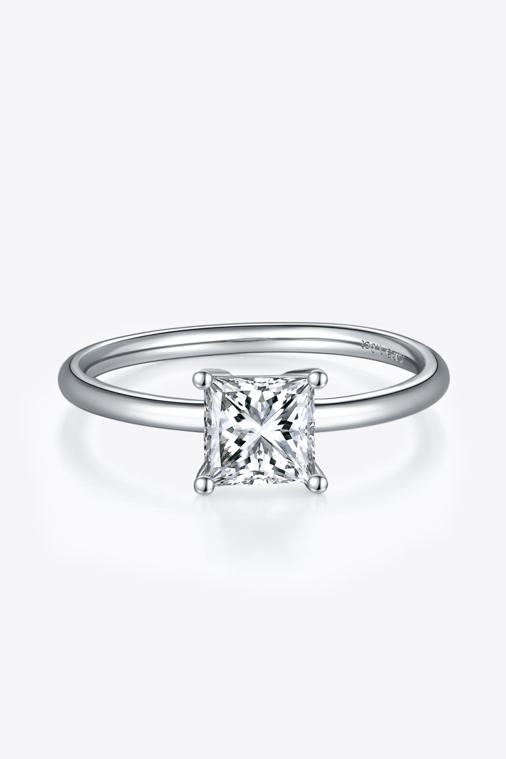 1 Carat Moissanite 925 Sterling Silver Solitaire Ring Design