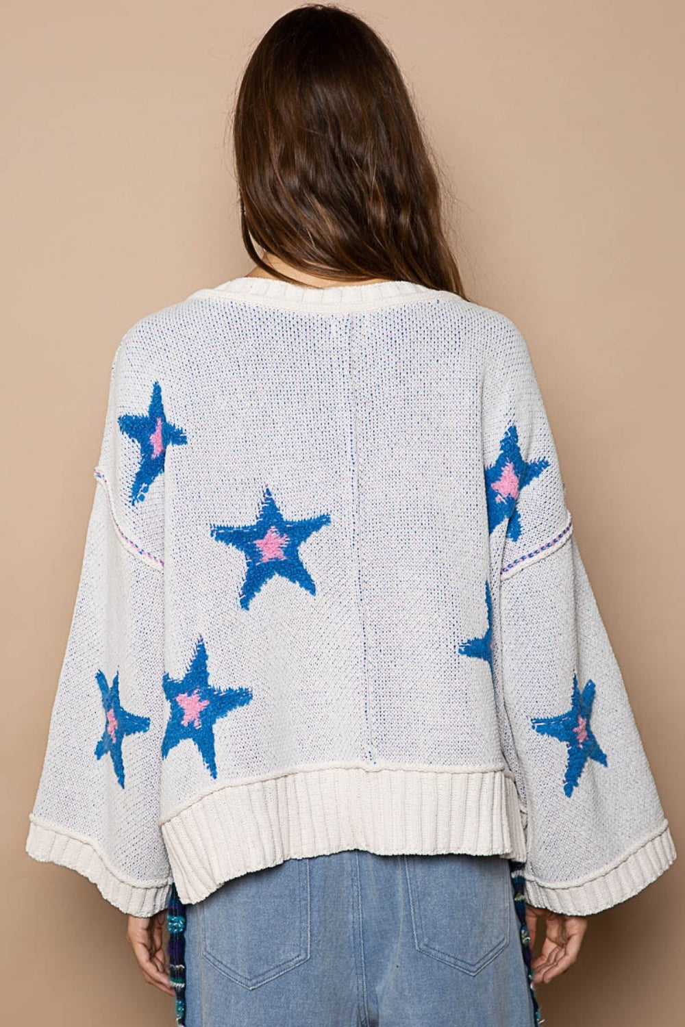 Starry V-Neck Color-Blocked Sweater for Effortless Style