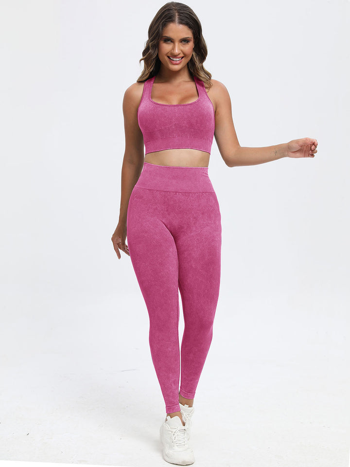 Scoop Neck Activewear Ensemble with Wide-Strapped Top and Fitted Pants