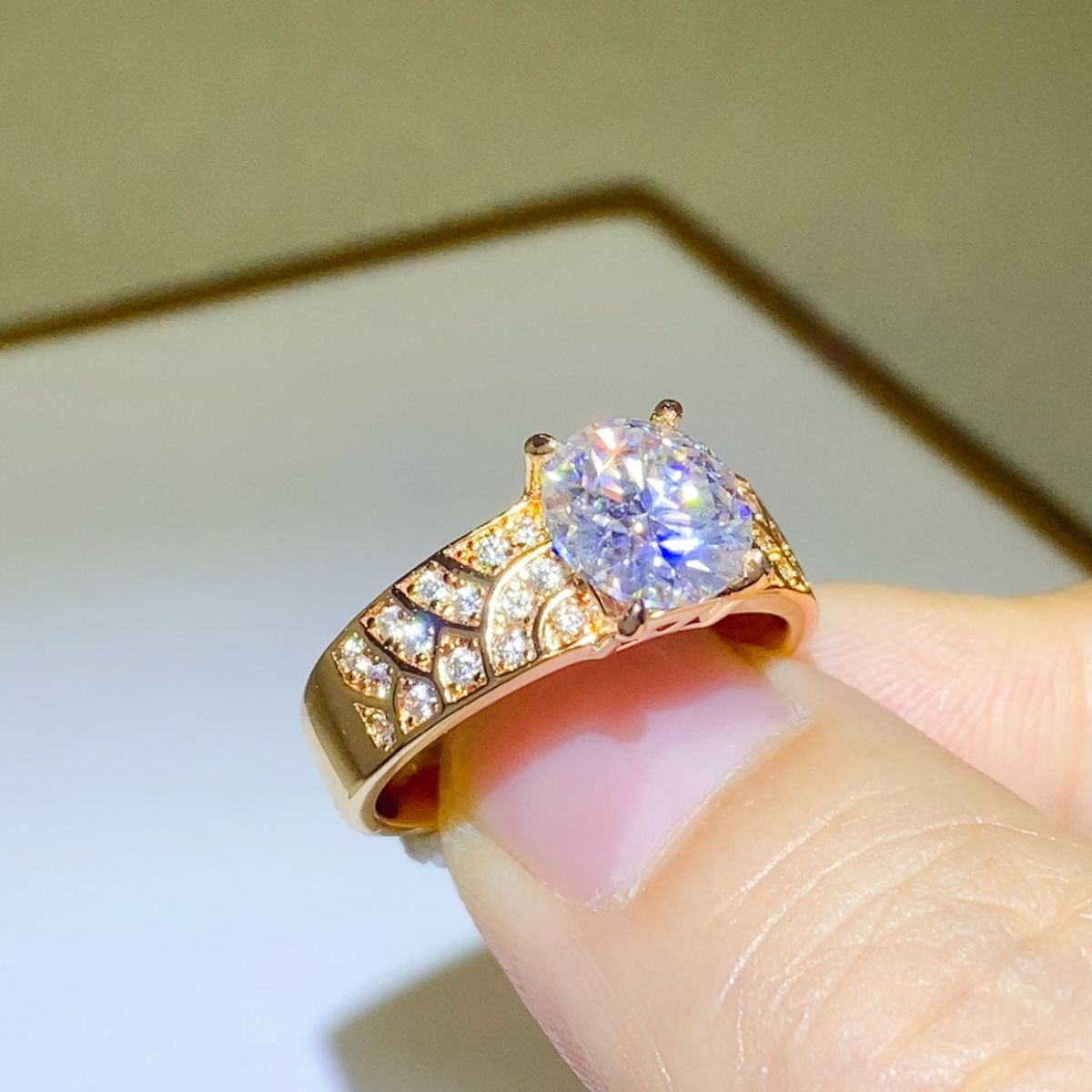 Elegant 1.5 Carat 925 Sterling Silver Moissanite Ring