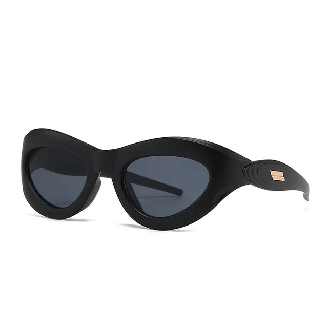 Chic Vintage-Inspired Women's Sunglasses