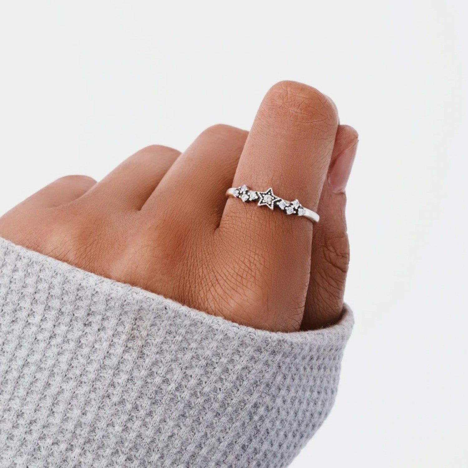 925 Sterling Silver Star Ring for Celestial Elegance