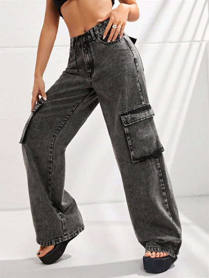 Chic Wide Leg Denim Trousers with Convenient Pockets