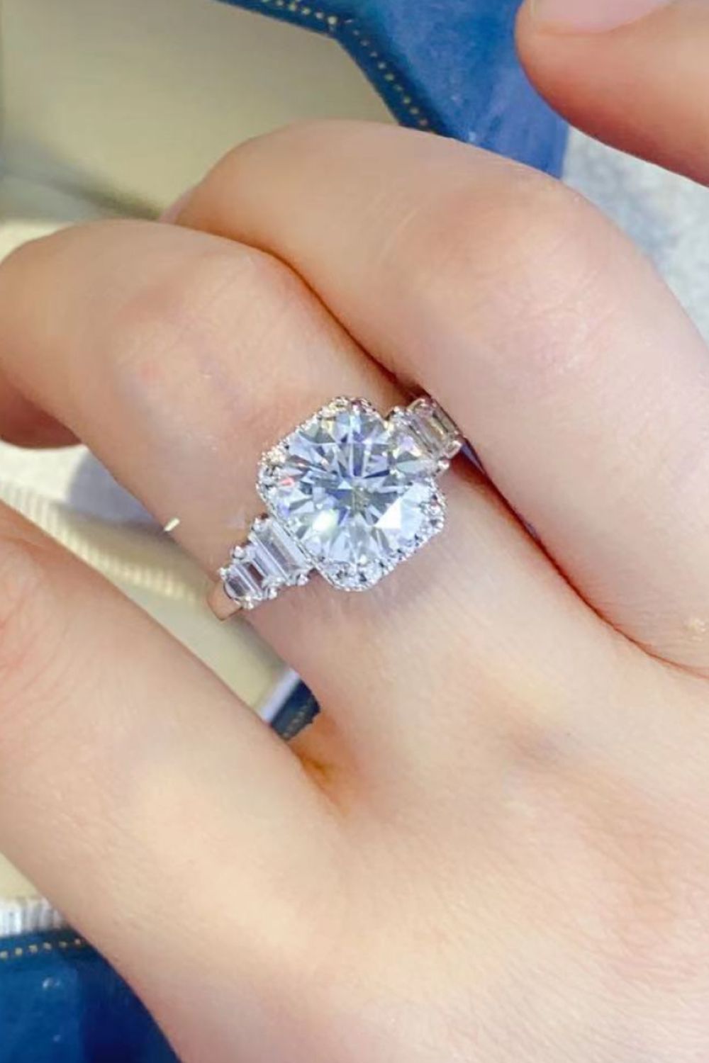 Stunning 3 Carat Moissanite 925 Sterling Silver Ring