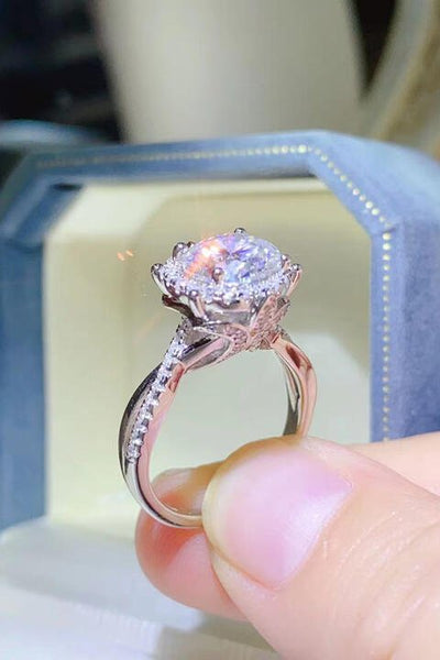 Elegant 2 Carat Moissanite 925 Sterling Silver Ring