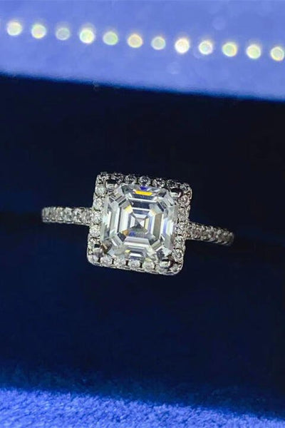 2 Carat Moissanite 925 Sterling Silver Ring for Elegance