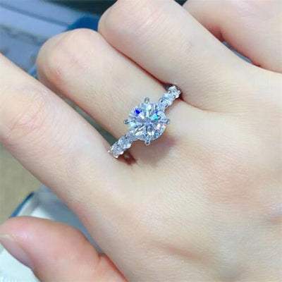 Elegant 2 Carat Moissanite 925 Sterling Silver Ring