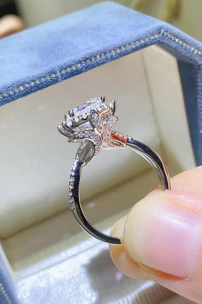 Elegant 2 Carat Moissanite 925 Sterling Silver Ring