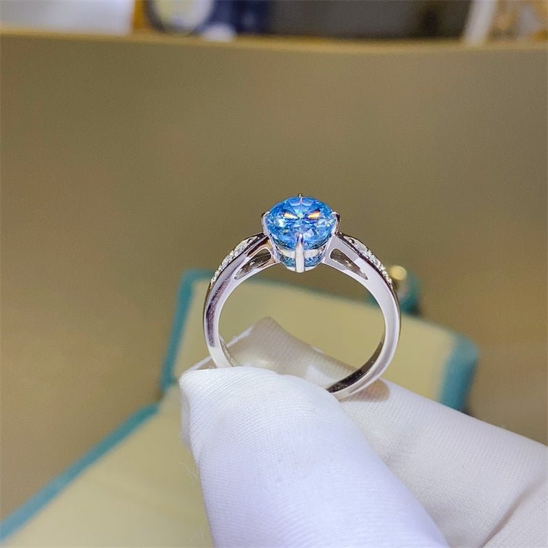 2 Carat Moissanite 925 Sterling Silver Ring for Elegance