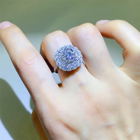 2 Carat Moissanite 925 Sterling Silver Ring for Elegance